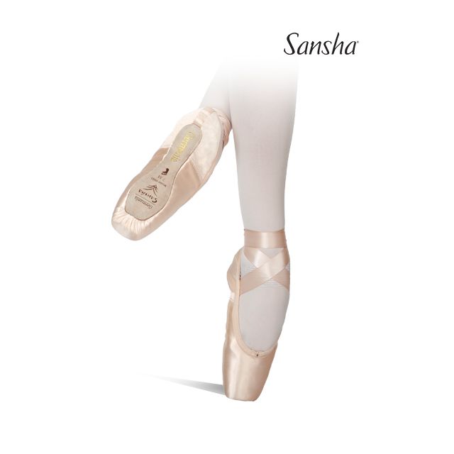 Laced pointe shoes | 111S FUTURA
